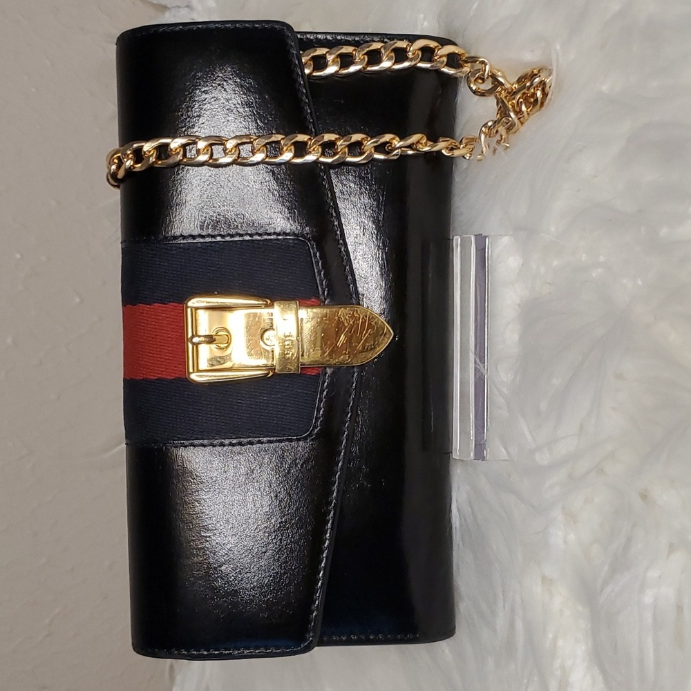 SOLD‼️Gucci Sylvie Long Wallet